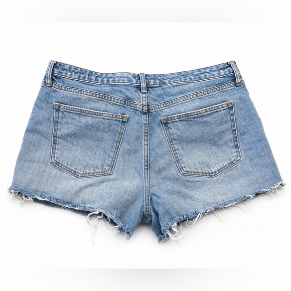 Universal Thread Vintage Midi Jeans Size 10 / 30R - Picture 2 of 4